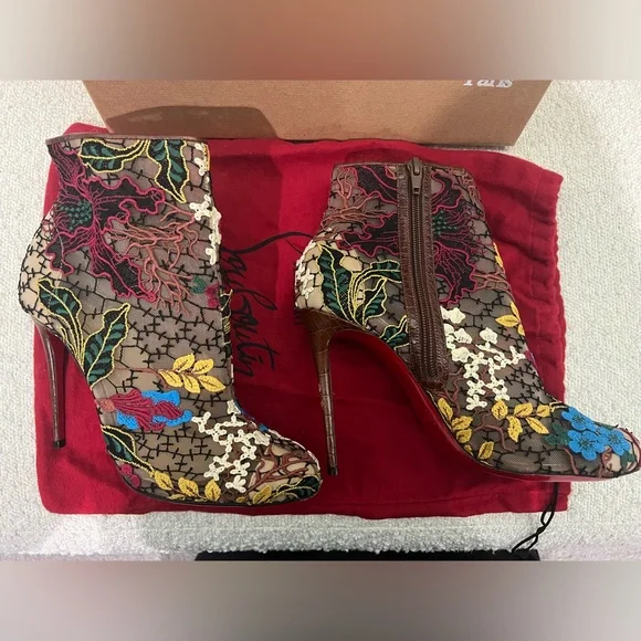 Christian Louboutin Miss Tennis 100 Butterfly Embroidered Mesh Booties 39 - Picture 3 of 7